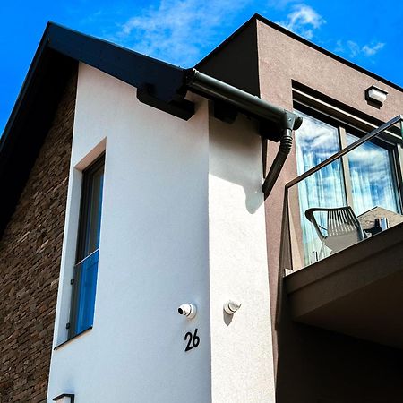 تيهاني Twin Premium Apartman المظهر الخارجي الصورة